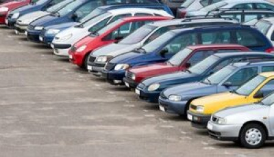 У квітні українці придбали майже 6 тисяч нових авто. Найпопулярніші марки місяця