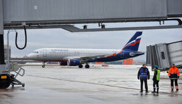 У Росії авіакомпанії почали різкіше садити літаки для економії палива