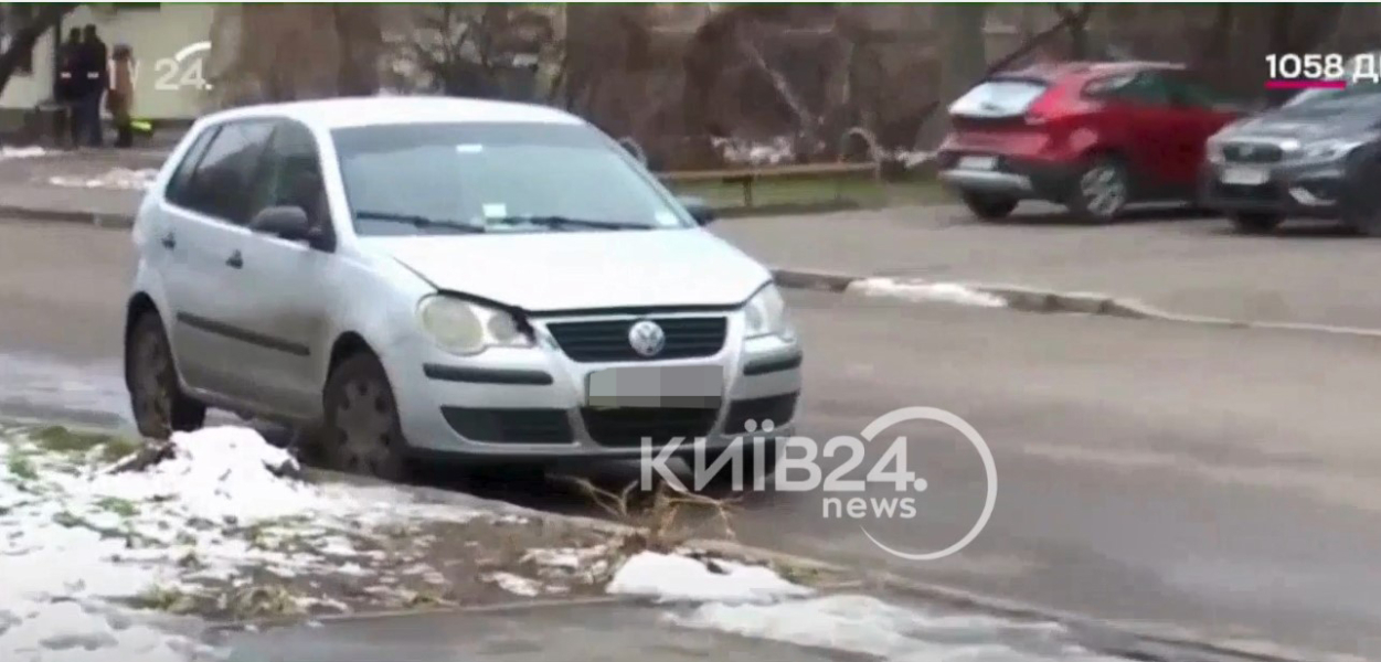 Атака дронов по Киеву, 16 января, пострадавшее авто